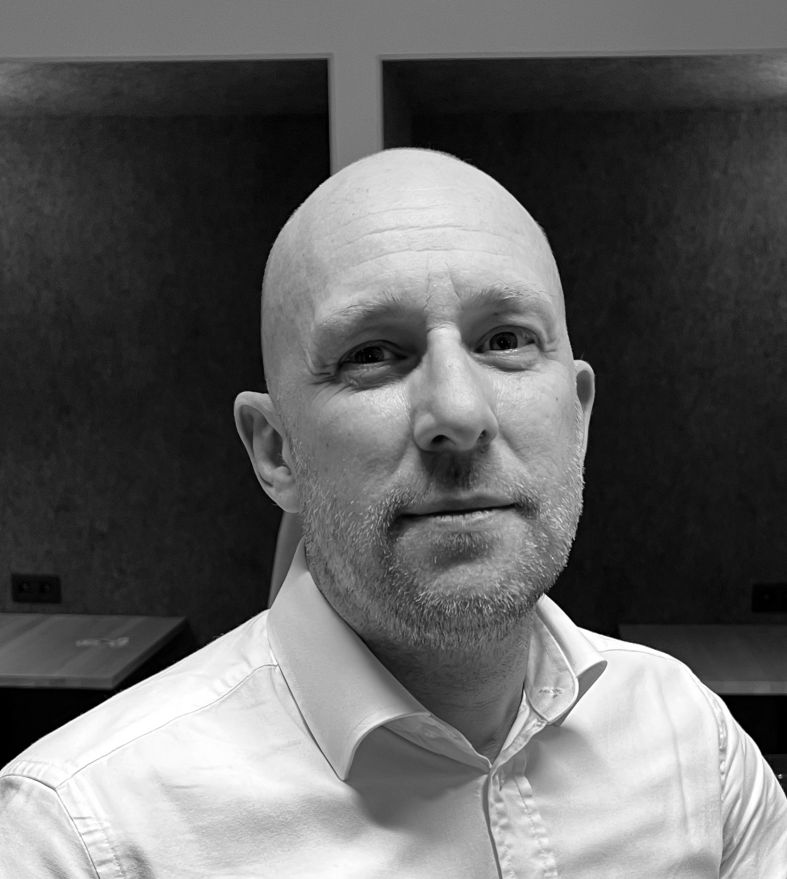 Stuart bw